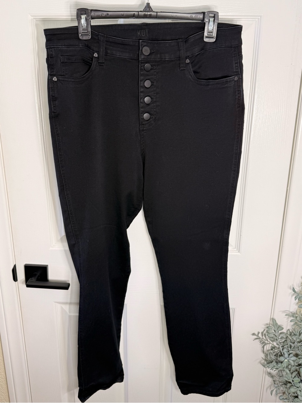 Kut from the Kloth High-Rise Black Button-Fly Skinny Jeans